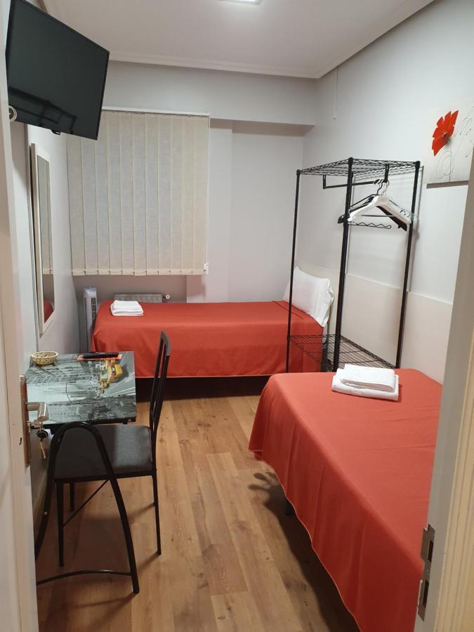 Pension El Espolon Logroño Exterior foto